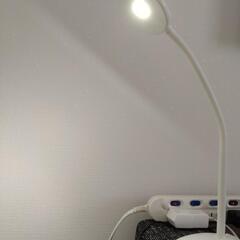 ニトリ　LEDライト