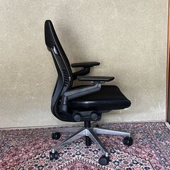 スチールケース(Steelcase) Gesture ジェスチャー オフィスチェア ゲーミングチェアの画像