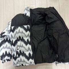 ゼブラ柄お洒落ダウンジャケットLサイズ無料です！の画像