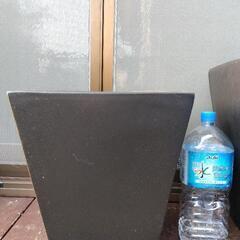 【観葉植物用陶器製鉢カバー（表面スクエア角型）】カラー：マットブラック