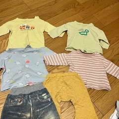 取引中ベビー服60から80の画像