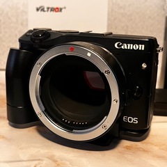 Canon EOS M3 ミラーレス一眼 アダプター、バッテリー...