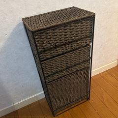 お譲り先決まりました！トイレ収納の画像