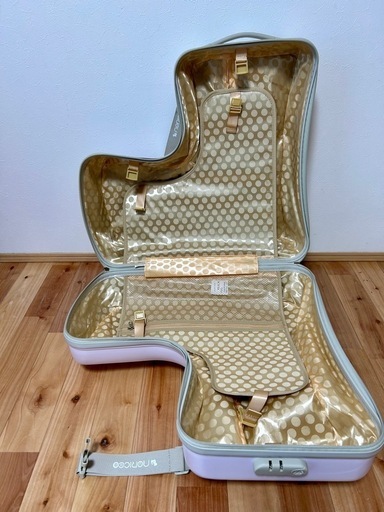 ノリッコ　子どもが乗れるキャリーケース