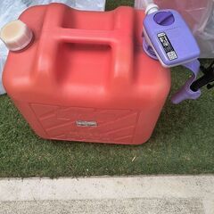 ポリタンク　×2 タフボックス