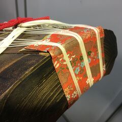 A3597　和琴　13弦　半上角巻　雅楽　伝統楽器　弦楽器の画像