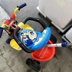三輪車 ミッキーマウス 西松屋 かじとりトライク 1.5歳～4歳