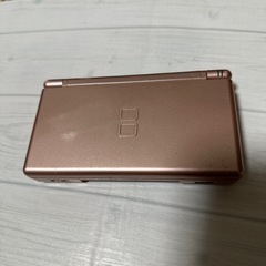 DSライト 充電器付き お取引者決定！！
