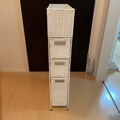 ニトリ　収納棚　スリム(決まりました)
