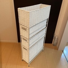 ニトリ　収納棚　スリム(決まりました)
の画像