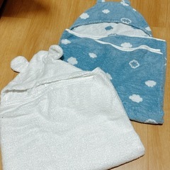 【お譲り先決まりました】赤ちゃん用バスタオル＆ケープ
