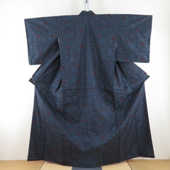 紬 着物 幾何学模様に花模様 紺色ｘ黒色ｘ赤色 正絹 袷 バチ衿...