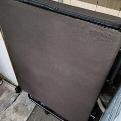 折りたたみシングルベッド
