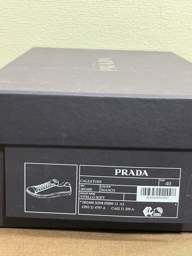 プラダ PRADA スニーカー ロゴ レザー レザー ホワイト 2EG400