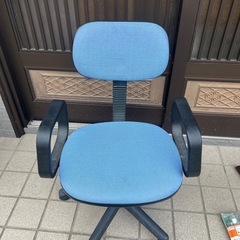回転、高さ調整付きローラーイス