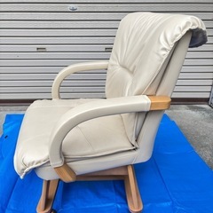 ダイニングチェアの画像