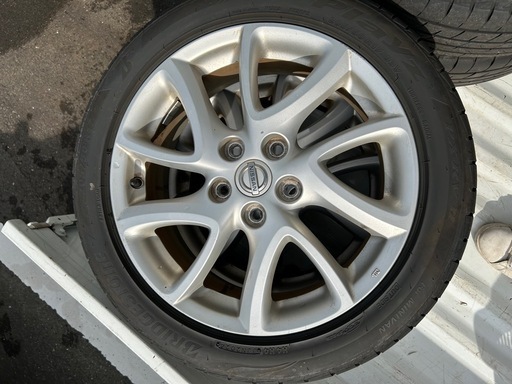 日産　ラフェスタハイウェイスター純正ホイール付タイヤ205/50R17 24年製バリ山