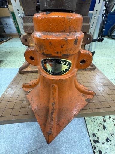 ?【工具】建築用 2tジャッキ 丸八 2-2【地域最大電動工具高価買取アールワン田川】