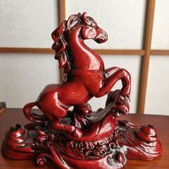 【2026年は午年 うまどし】跳ね馬の彫刻 縁起物 置物 オブジェ 伝統工芸（中国）の画像
