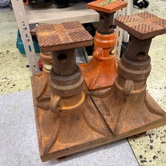 🌲【工具】建築用 ４tジャッキ 丸八　2-1【地域最大電動工具高...