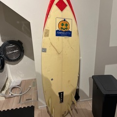 レトロサーフボードの画像