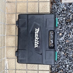 決定しました。マキタインパクトドライバー
