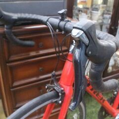 700×25  　TREX　Emonda ALR4　トレック  エモンダ ロードバイク  赤 エキスパート藤沢辻堂店の画像