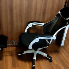 差し上げます！ゲーミングチェア/昼寝もできます😆の画像