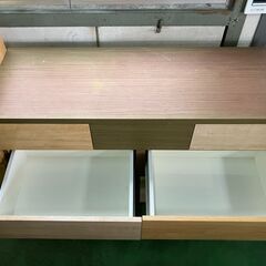 大容量のローチェストの画像