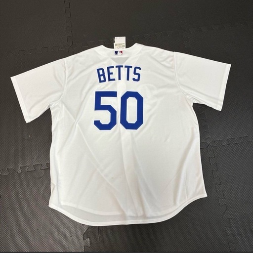 新品未使用　ドジャース　ベッツ　ユニフォームXXLサイズ