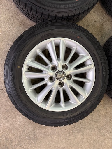美品クラウンクロス純正ホィールタイヤ4本セット TOYOTA クラウン クロスオーバー純正アルミホイール タイヤ付き225