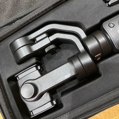 　値下げしました。zhiyun smooth4 スマホ用ジンバルの画像