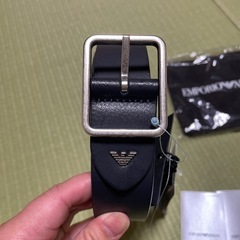 EMPORIO ARMANI新品タグ付きのベルト+未開封巾着袋‼️の画像