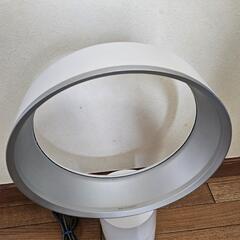 ダイソン テーブルファン dyson サーキュレーター 扇風機 ホワイト　白の画像