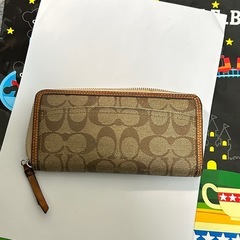 COACHの財布の画像