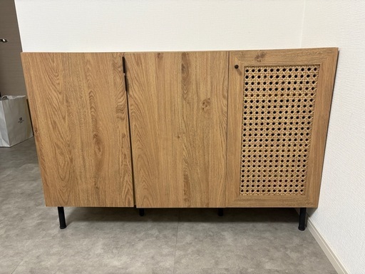 ロウヤ　キャビネット　タンス　収納