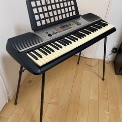 YAMAHA電子キーボードの画像