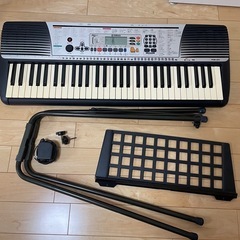 YAMAHA電子キーボードの画像