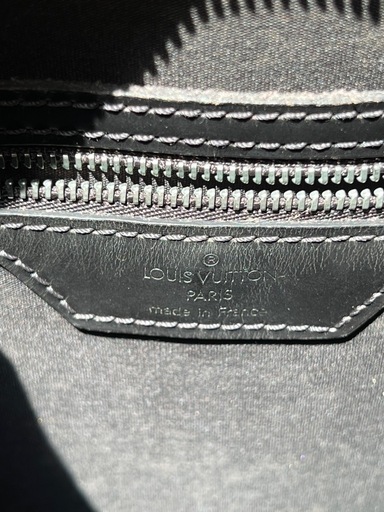 ルイヴィトン Louis Vuitton 100%正規品　