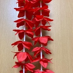 造花のレイの画像