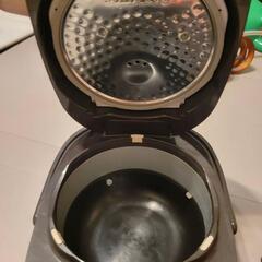 【取引中】炊飯器 象印 NP-VN10 IH の画像