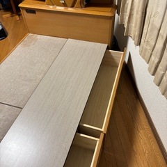 引き出し付きシングルサイズベッドの画像