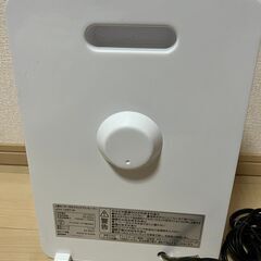  IRIS OHYAMA アイリスオーヤマ JCH-125T-W 人感センサー セラミックヒーター　暖房器具の画像