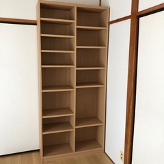 【美品、3/31まで】本棚 定価2万4千円(自宅に取りに来れる方...