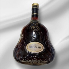 ヘネシー XO Hennessy 金キャップ クリアボトル 箱付　未開栓 COGNAC XO HENNESSY コニャック ヘネシー 未開栓 金キャップ 未開栓