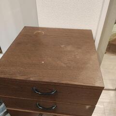小物入れキャビネットの画像