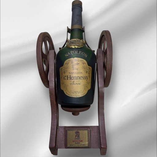 未開栓　超希少入荷！「古酒 台付 ヘネシー コニャック ナポレオン」