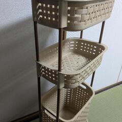 ランドリーバスケット（キャスター付き）の画像