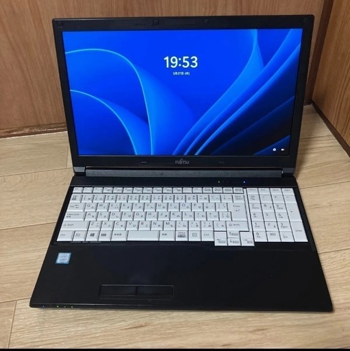 富士通 LIFEBOOK A577/PCore i5 7300U メモリ 8GB SSD 128GB DVDドライブ搭載初心者向け