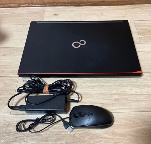 富士通 LIFEBOOK A577/PCore i5 7300U メモリ 8GB SSD 128GB DVDドライブ搭載初心者向け